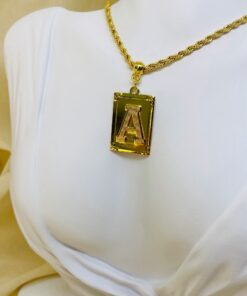 Colar Letra Inicial Plaquinha Cordão Baiano