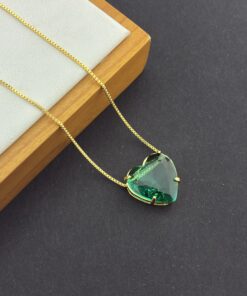 Colar Coração Pedra Fusion verde jade