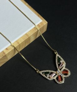 Colar Borboleta Cravejado