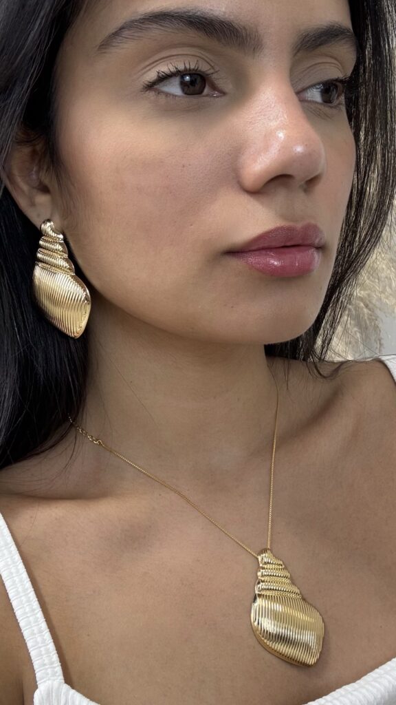 facetune_04-09-2025-15-15-12