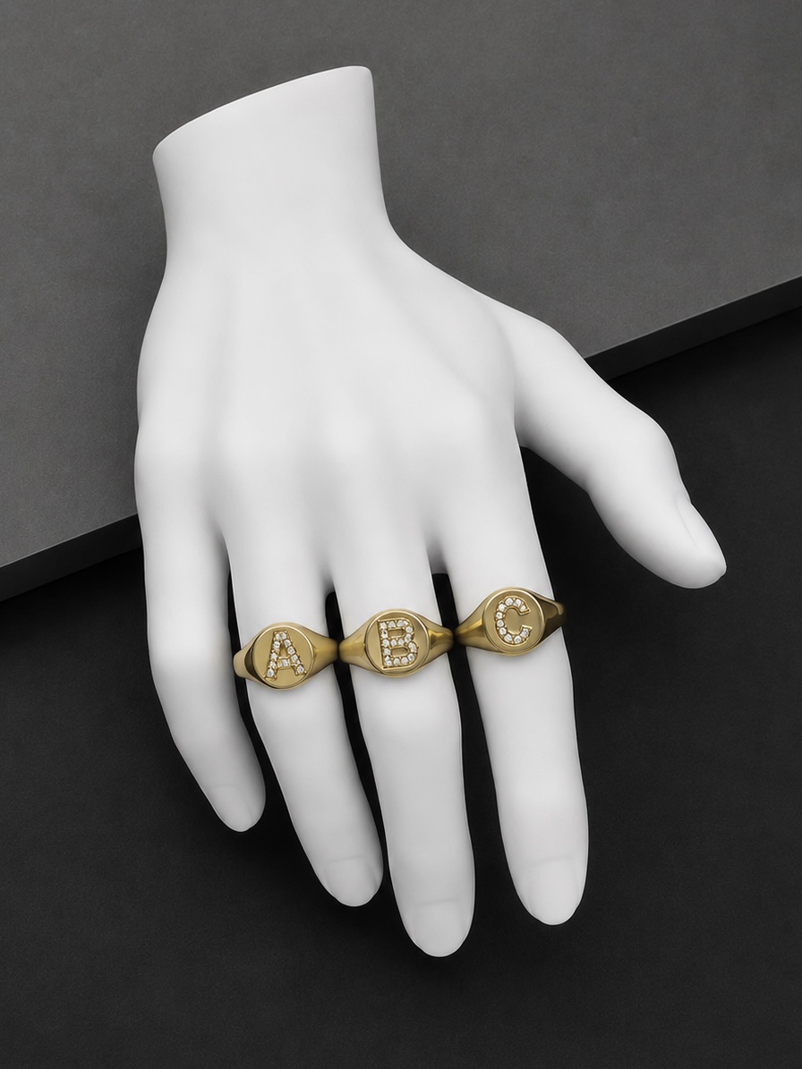 Anel Bijoux Premium Cravejado Inicial 001