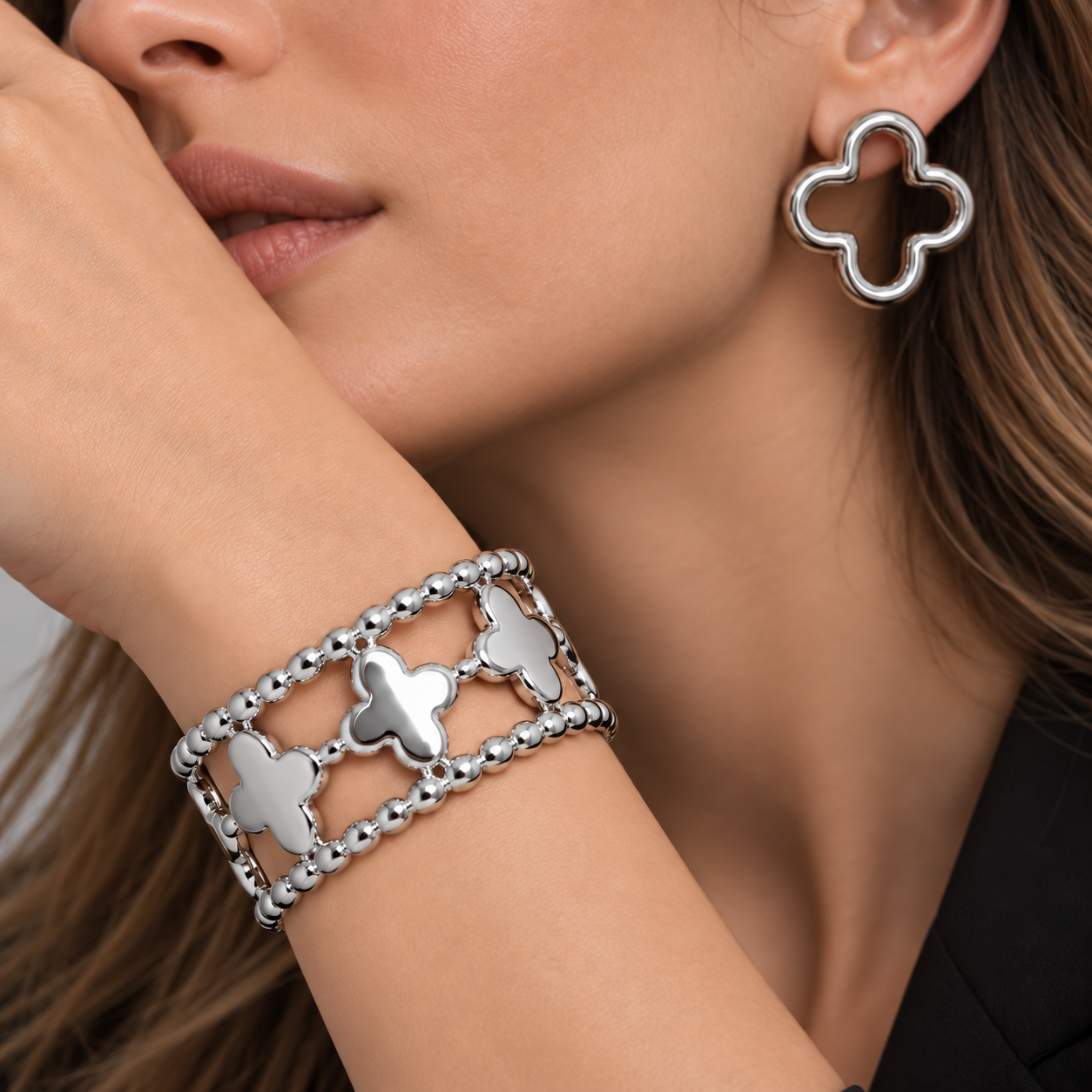 Conjunto Bracelete + Brinco Bijoux Premium Prata 001